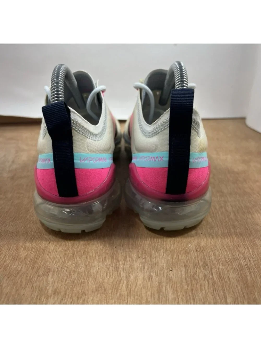 Nike Air Vapormax 2019 Women Size 8.5 Running Shoes Grey Pink AR6632-007